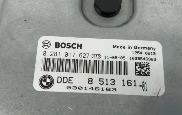 BMW 5 F10 F11 Engine control unit/module 8513161