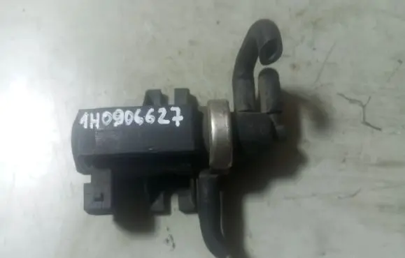 Audi A6 S6 C5 4B Turbo solenoid valve 1H0906627