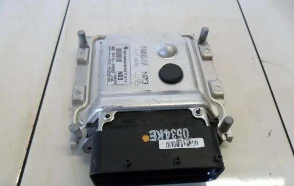 KIA Ceed Engine control unit/module 39110-2BRBD