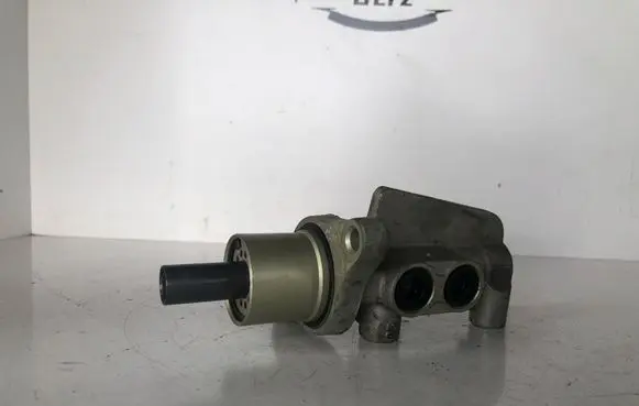 Audi A4 S4 B6 8E 8H Master brake cylinder 03339005512