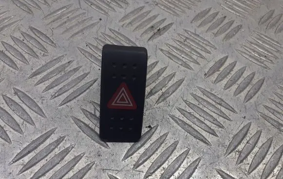 Suzuki Swift I Hazard light switch