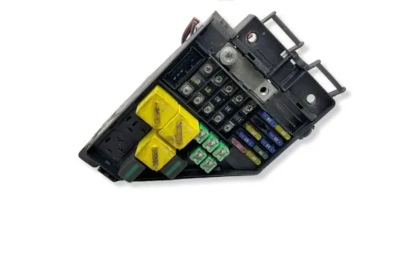 Land Rover Freelander Fuse module YQE500330 091903112805