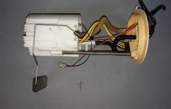 Nissan X-Trail T32 In-tank fuel pump 170404BE1A