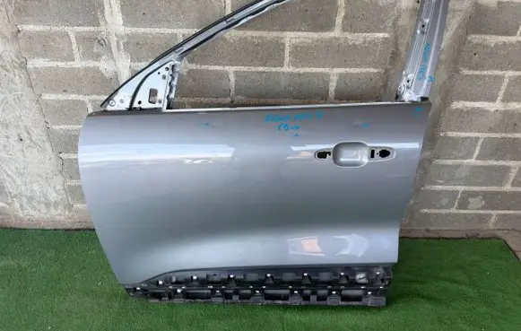 Ford Kuga III Front door LV4BS20221AF