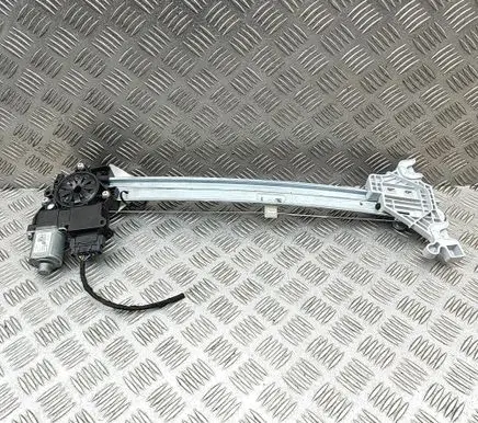Hyundai Kona I Front door electric window regulator 82450BE010 82403BE000