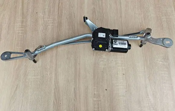 BMW 8 G16 Front wiper linkage W224102A W227235