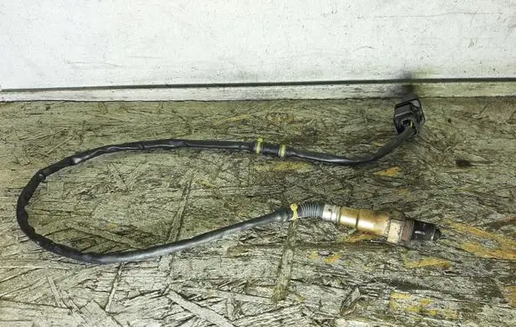 Volkswagen Transporter - Caravelle T5 Lambda probe sensor 070906262
