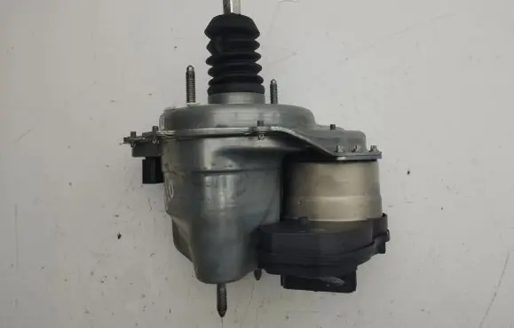 Skoda Octavia Mk4 Brake booster 5WC614105AK