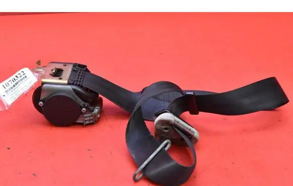 Mercedes-Benz E C207 W207 Front seatbelt 