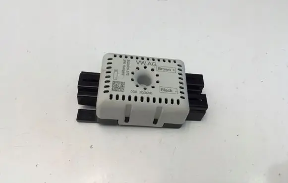 Seat Tarraco Aerial antenna amplifier 5Q0035570