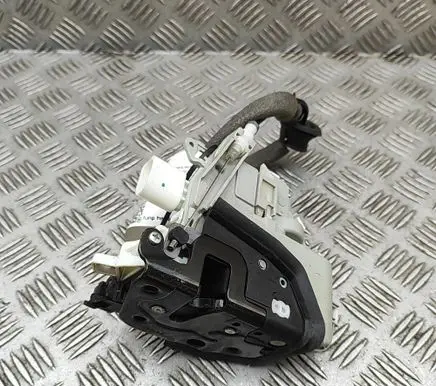 Audi A6 S6 C7 4G Front door lock 8J2837016E