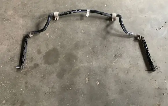 Chevrolet Orlando Front anti-roll bar/sway bar 13351249 AAB6 4AR6