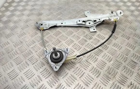 Rear window lifting mechanism without motor