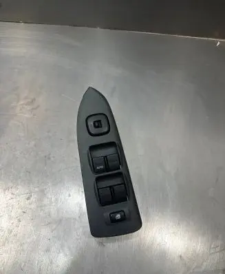 Mazda 626 Electric window control switch 514176