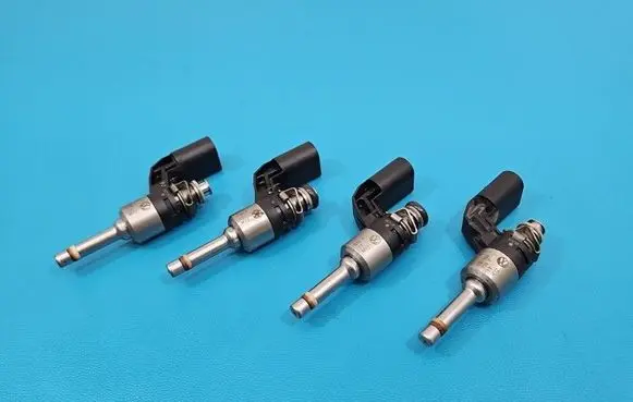 Volkswagen Jetta V Fuel injector 03C906036F IMPRK1607155