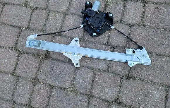 Toyota Aygo X Front door window regulator with motor 85710-0H040-