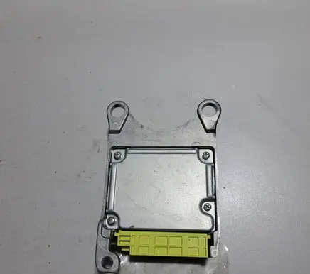 Toyota Prius (XW30) Airbag control unit/module 8917047100 1503002301 05230101220
