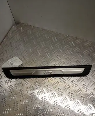 Jeep Grand Cherokee Front sill trim cover 1NC80DX9AB