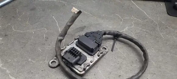 Mercedes-Benz E W213 Lambda probe sensor a0009059112
