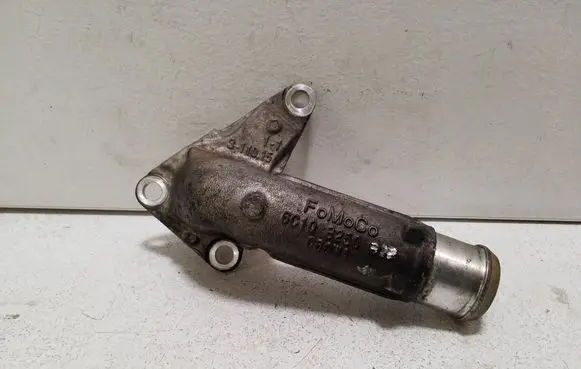 Engine coolant pipe/hose