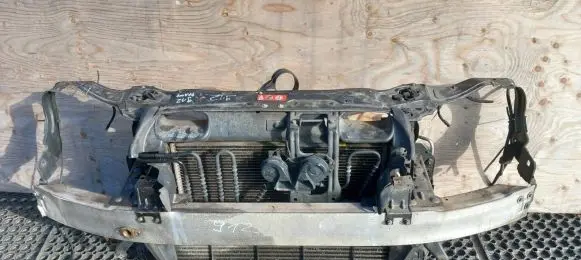 Mercedes-Benz C W203 Radiator support slam panel