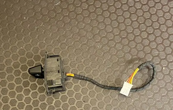 BMW 5 F10 F11 Steering wheel adjustment switch 9188877