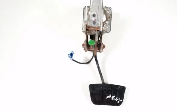 Lexus GS 250 350 300H 450H Brake pedal 4711030540