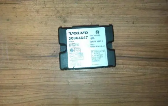 Volvo S40, V40 Immobilizer control unit/module 30864647 sw30862223