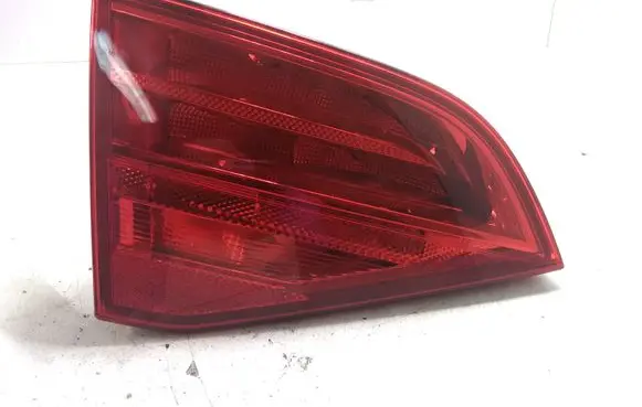 Audi A4 S4 B8 8K Tailgate rear/tail lights 8K9945093 21962101