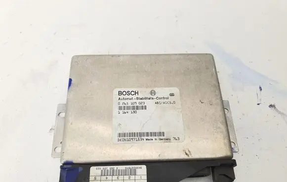 BMW 5 E39 ABS control unit/module 1164130 0265109023