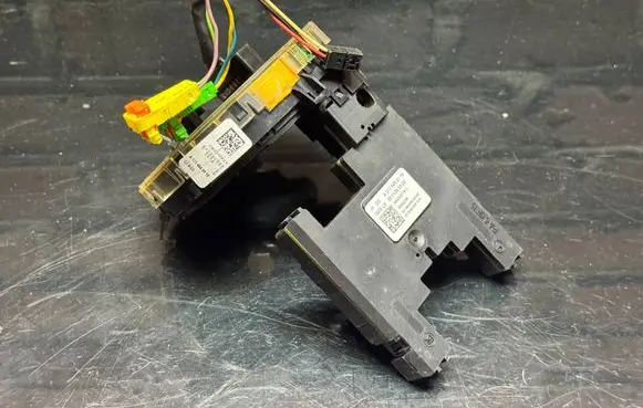 Mercedes-Benz E W211 Steering angle sensor A2115450116 0511245302 5W4206