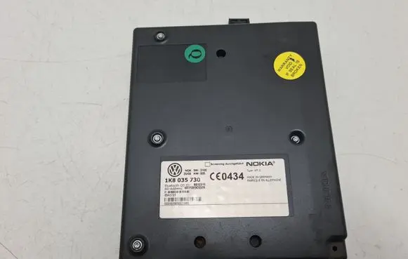 Volkswagen Golf V Bluetooth control unit module 1K8035730