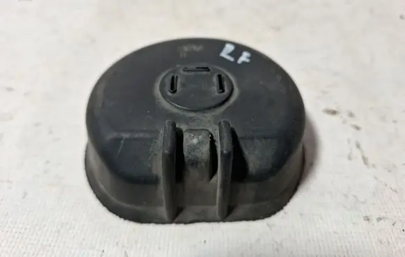 Ford Explorer Headlight/headlamp dust cover 