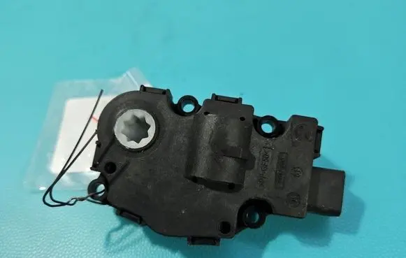 Mercedes-Benz Vito Viano W447 A/C air flow flap actuator/motor 410475520 IMPRK1604988