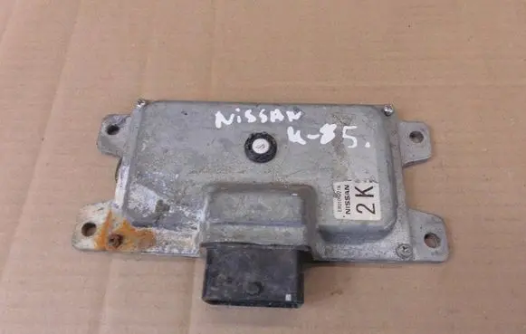 Nissan Juke I F15 Gearbox control unit/module EMU10021N EMU10021NA1 EMU10021