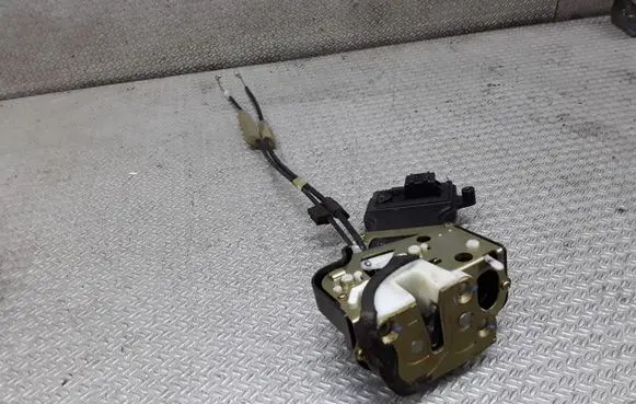 Mazda 2 Rear door lock P3M71A264A27DF