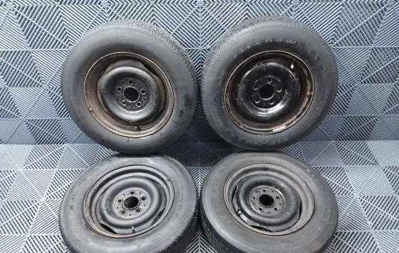 Mercedes-Benz 200 300 W123 R14 steel rim A1234000302 1234000302 1154001302