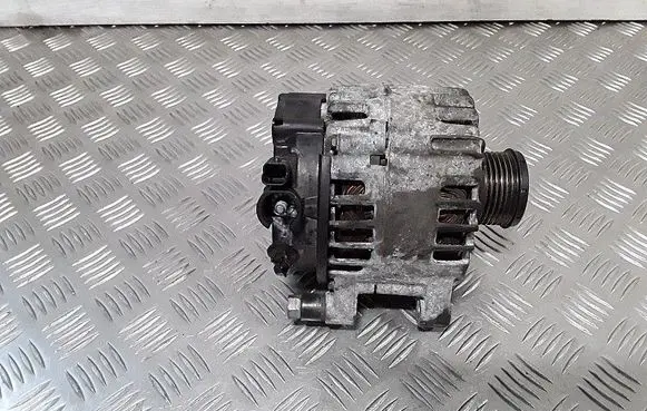 Peugeot Partner Generator/alternator 9678048880