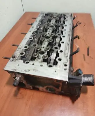 Iveco Daily 35.8 - 9 Engine head 502295001
