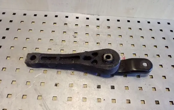 Volkswagen Touran I Engine mounting bracket 1K0199855L