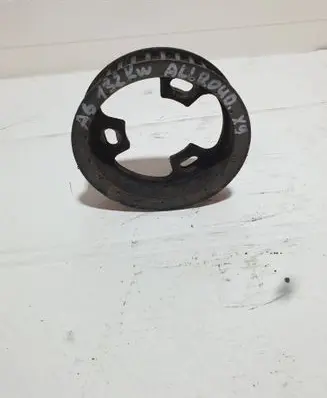 Audi A6 Allroad C5 Crankshaft pulley 069109111G