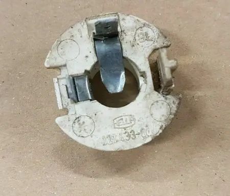 Volkswagen Jetta I Front indicator light 171953053