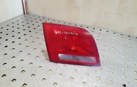 Audi A3 S3 8P Tailgate rear/tail lights 8P4945093B