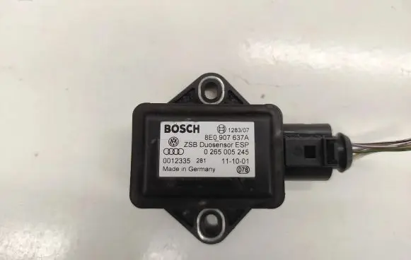 Audi A4 S4 B6 8E 8H ESP acceleration yaw rate sensor 0265005245 0012335