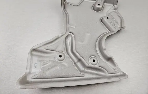 BMW 3 G20 G21 Heat shield in engine bay 8579915 11148579915