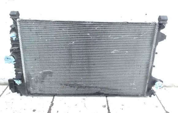Coolant radiator