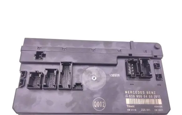 Mercedes-Benz Vito Viano W639 Comfort/convenience module 6399005400 404435