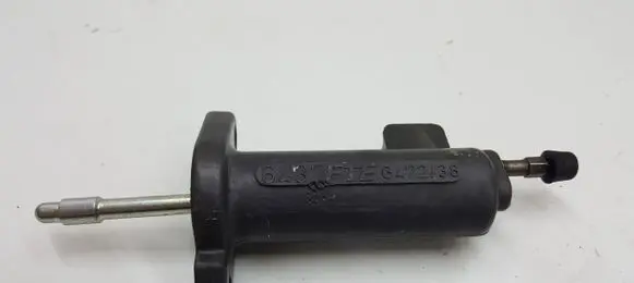 Mercedes-Benz Sprinter W901 W902 W903 W904 Clutch slave cylinder 2022900011