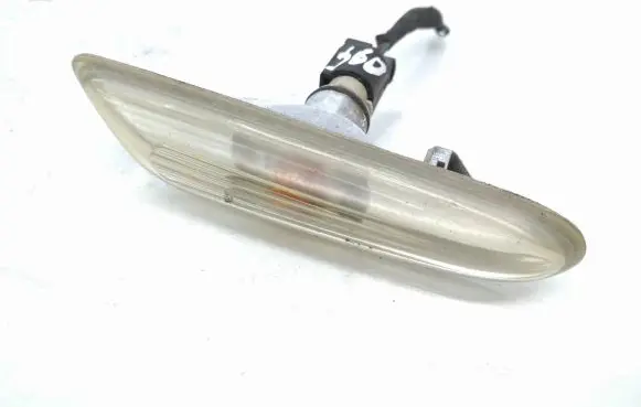 BMW 5 E60 E61 Front fender indicator light 4185