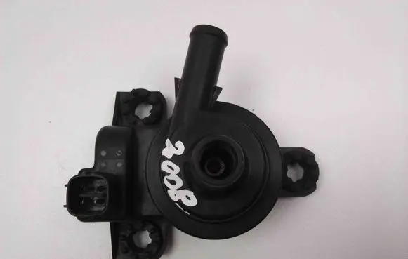Lexus RX 330 - 350 - 400H Electric auxiliary coolant/water pump